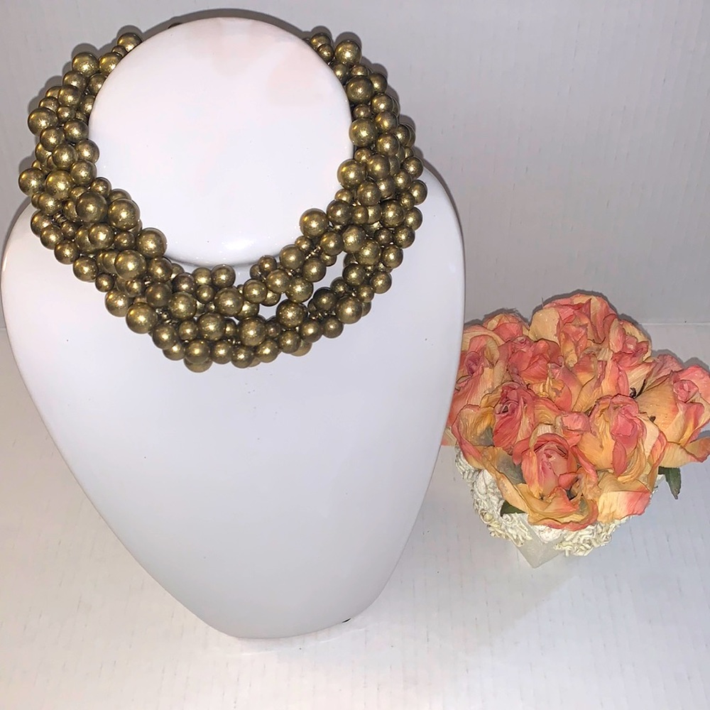 🔴 Vintage triple strand beaded statement necklace
